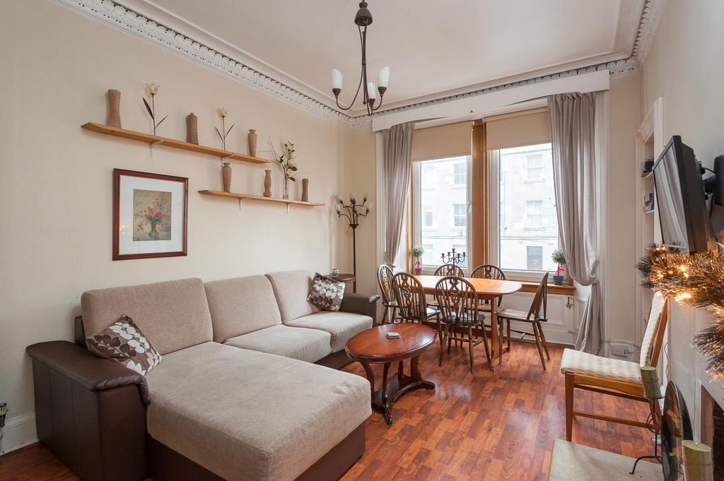 Pitt Street Apartment Beautiful Spacious Apartment Free Parking And Free Sanitizer Εδιμβούργο Δωμάτιο φωτογραφία